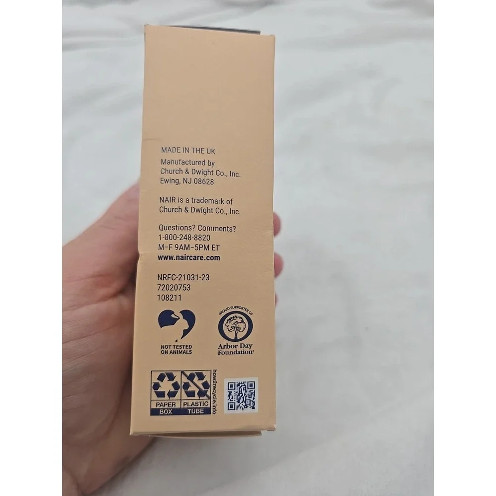 Nair‎ Face Cream Hair Remover with Sweet Almond Oil, 2 oz